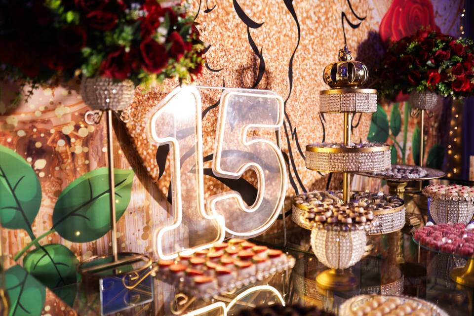 Mesa de doces 15 anos
