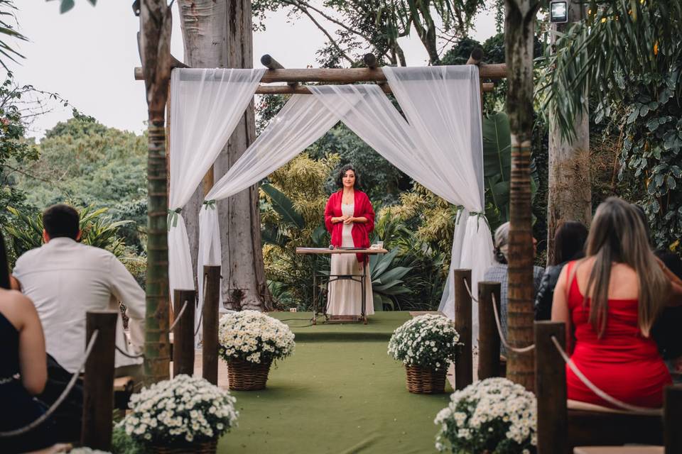 Priscila F. CELEBRANTE