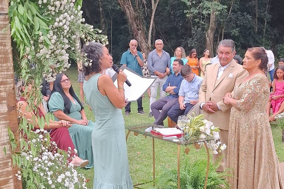 Priscila F. CELEBRANTE