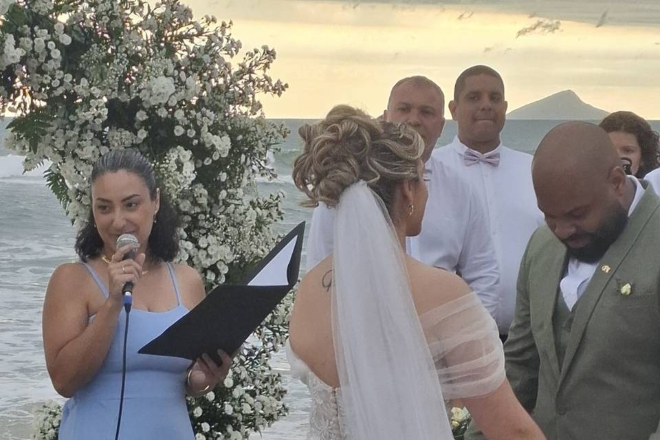 Priscila F. CELEBRANTE