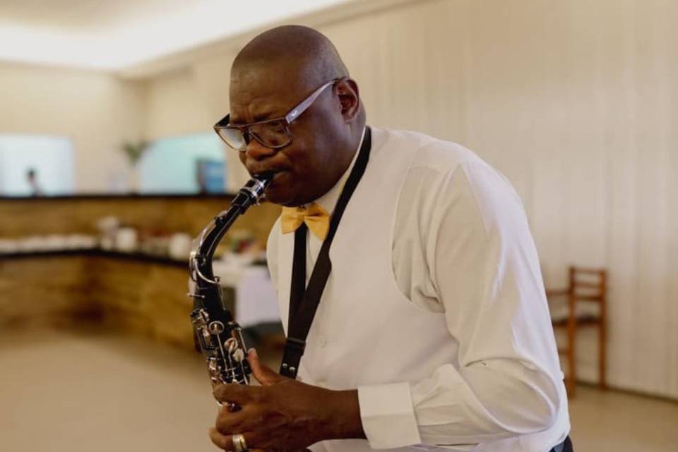 Sax VirtuoZe