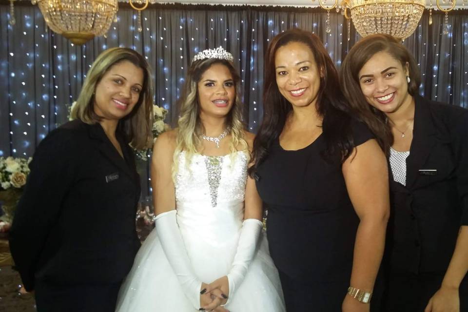 Debutante: Sarah