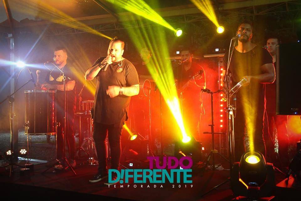 Grupo Tudo Diferente