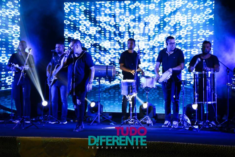Grupo Tudo Diferente
