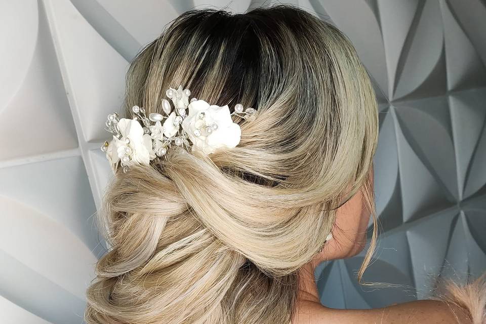 Penteado glamouroso