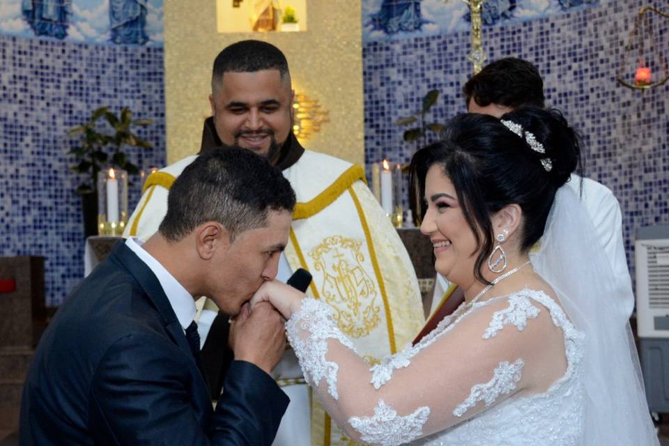 Noivos no altar