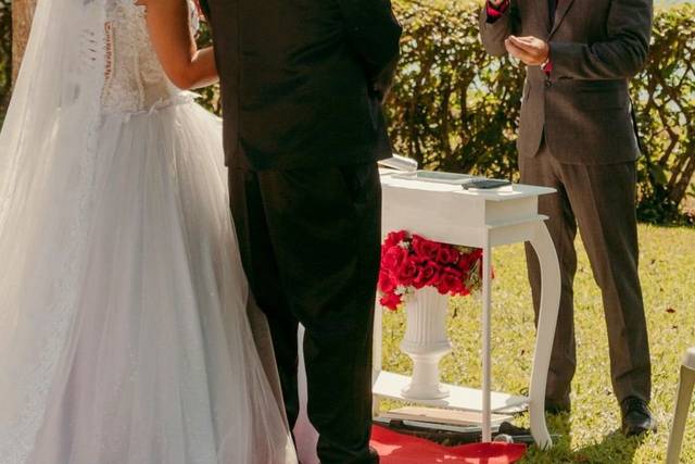 Robson Leoni Celebrante