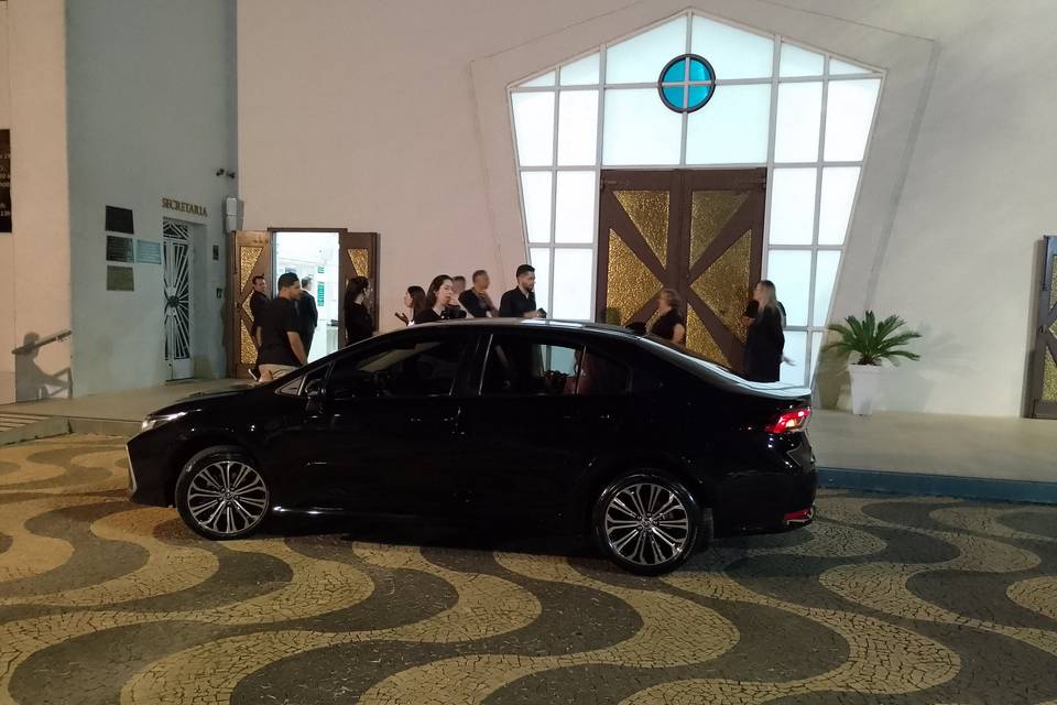 Chegada a Igreja!