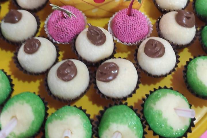 Brigadeiros temáticos