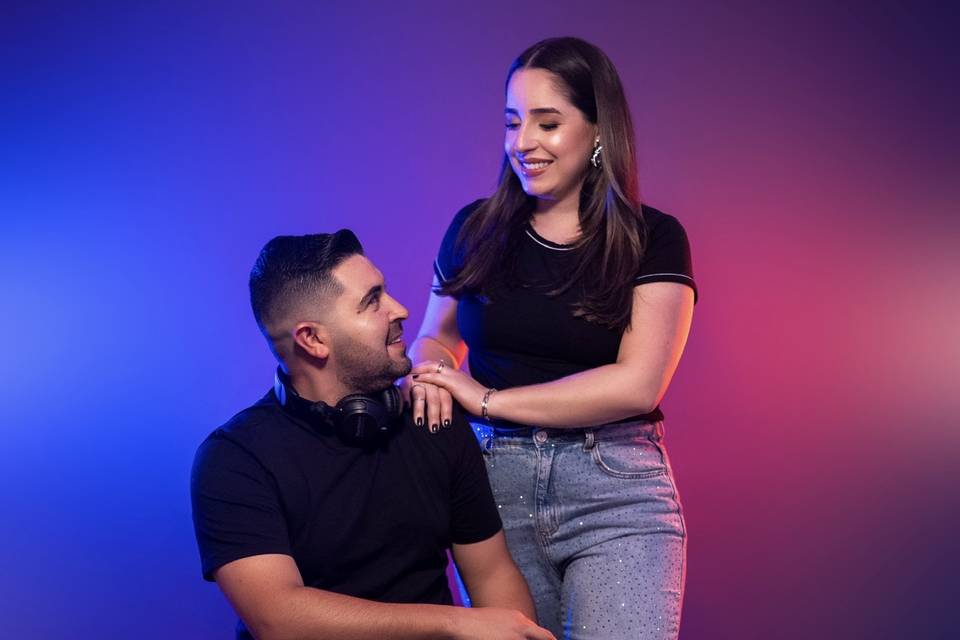 Loren assistente do DJ weslley