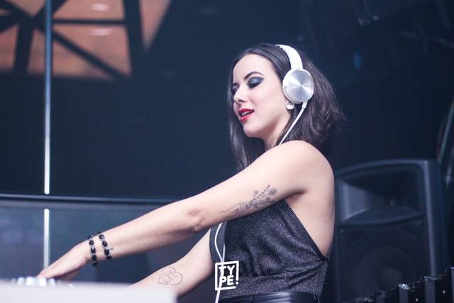 DJ Yara Cristina