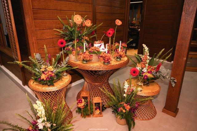 Conjunto de mesas decorativas