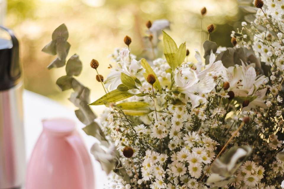 Decoração com flores secas