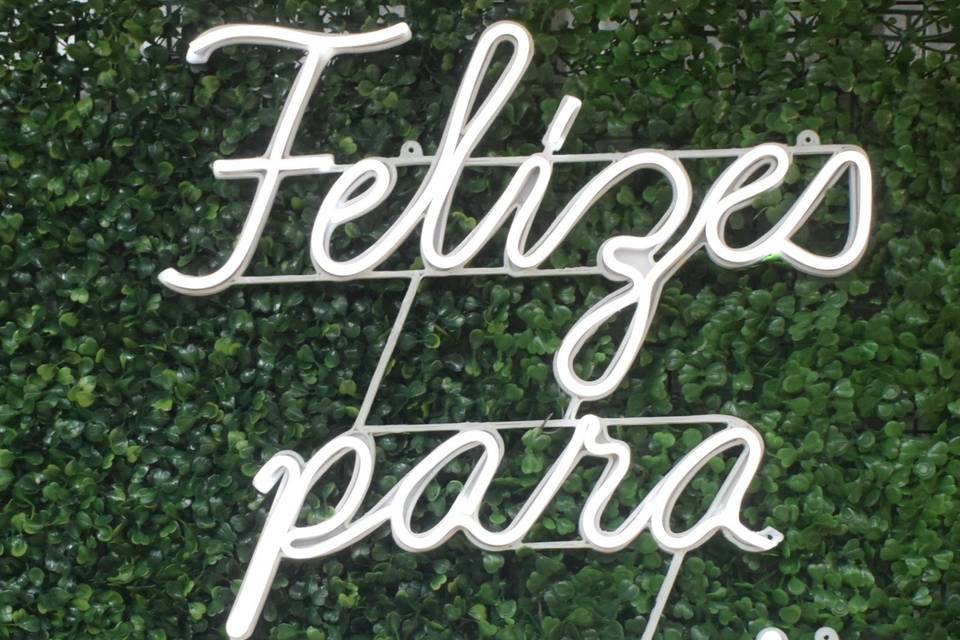 Neon Felizes para sempre