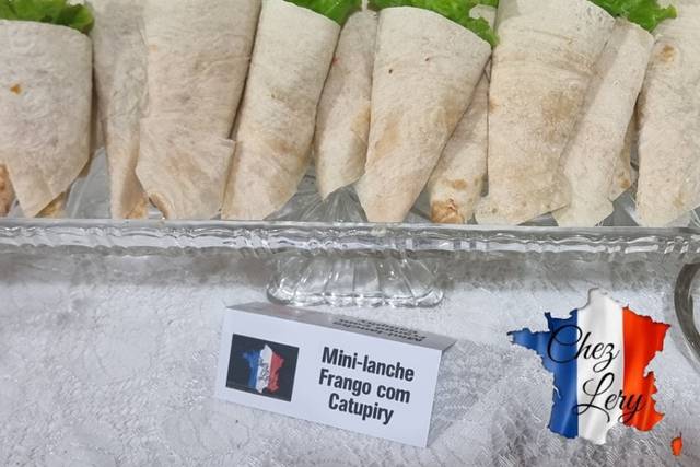 Mini lanche de frango