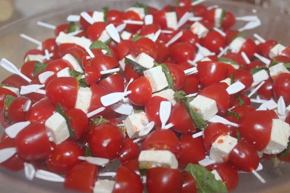 Mini Caprese no palito