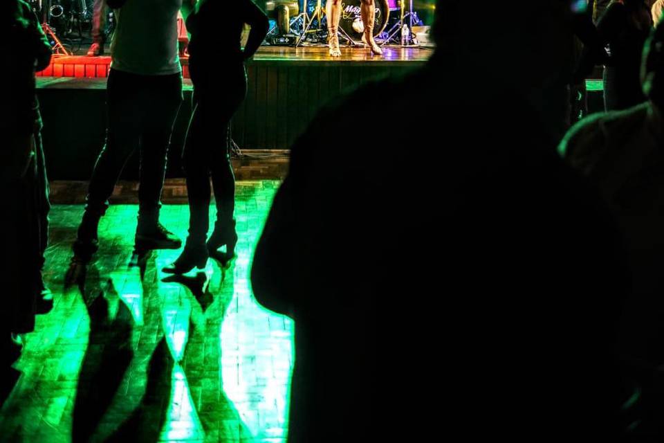 Jantar baile