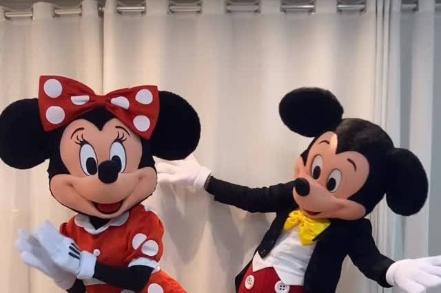 Casal Mickey e Minnie