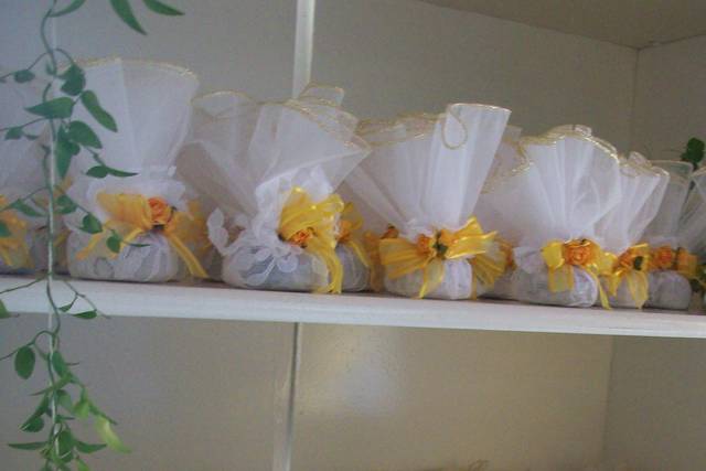 Bem-casados e pão de mel