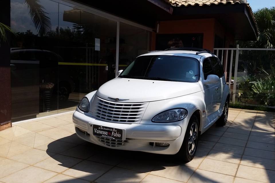 Chrysler PT Cruiser branco