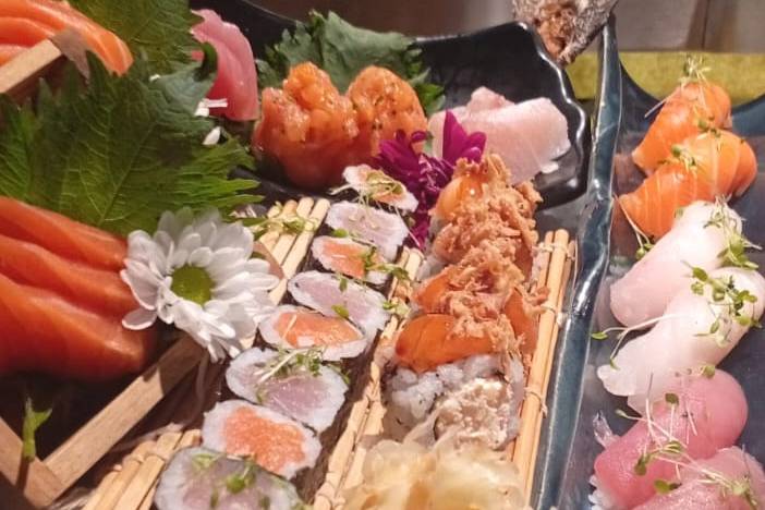 Sushis variados
