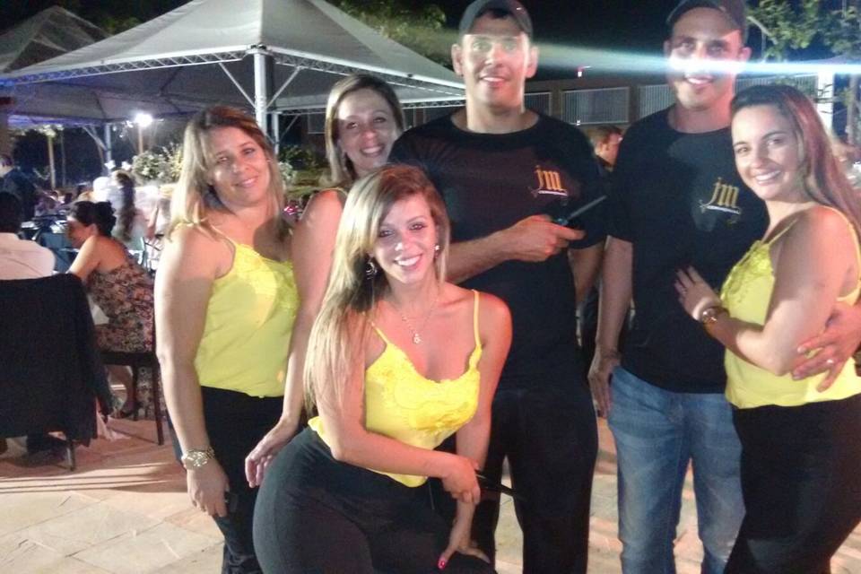 Equipe toda junta