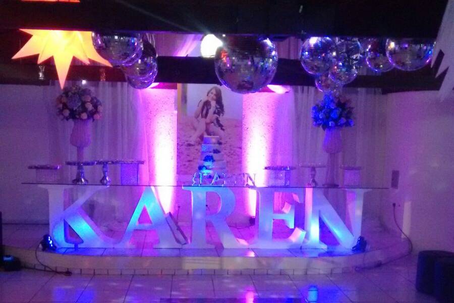 15 anos de Karen