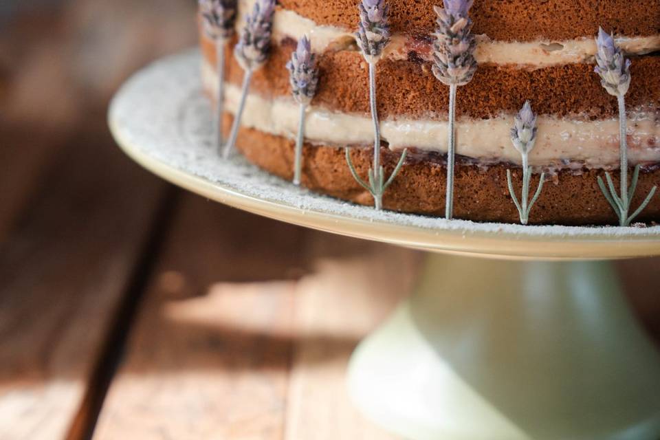 Bolo de strogonoff de nozes
