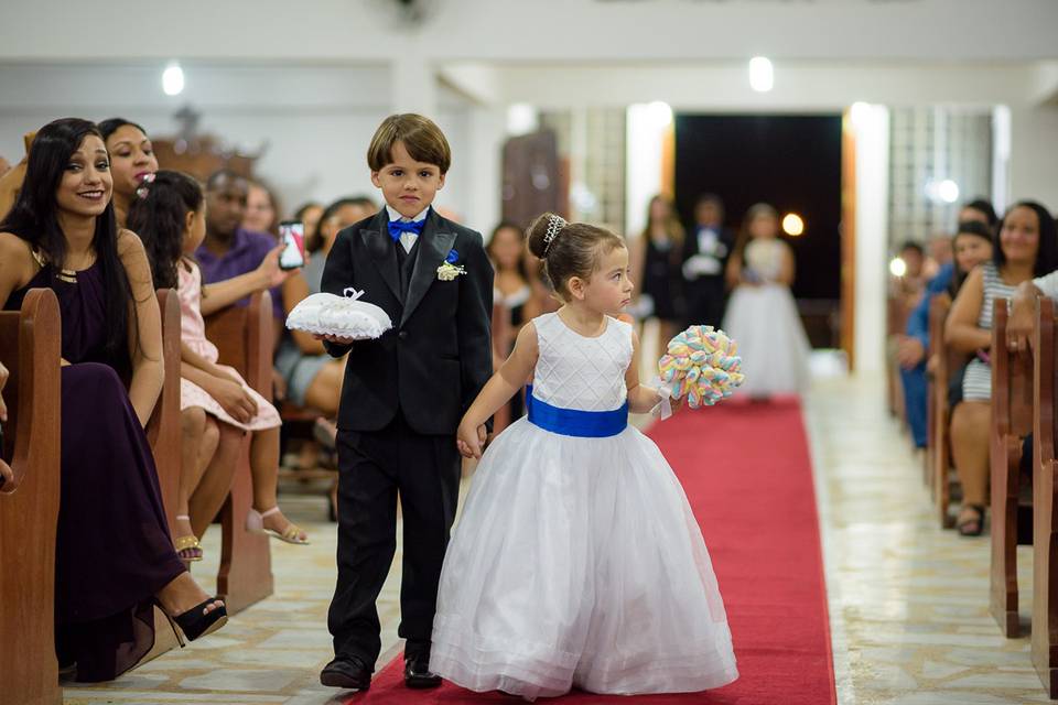 Casamento Duplo alianças entra