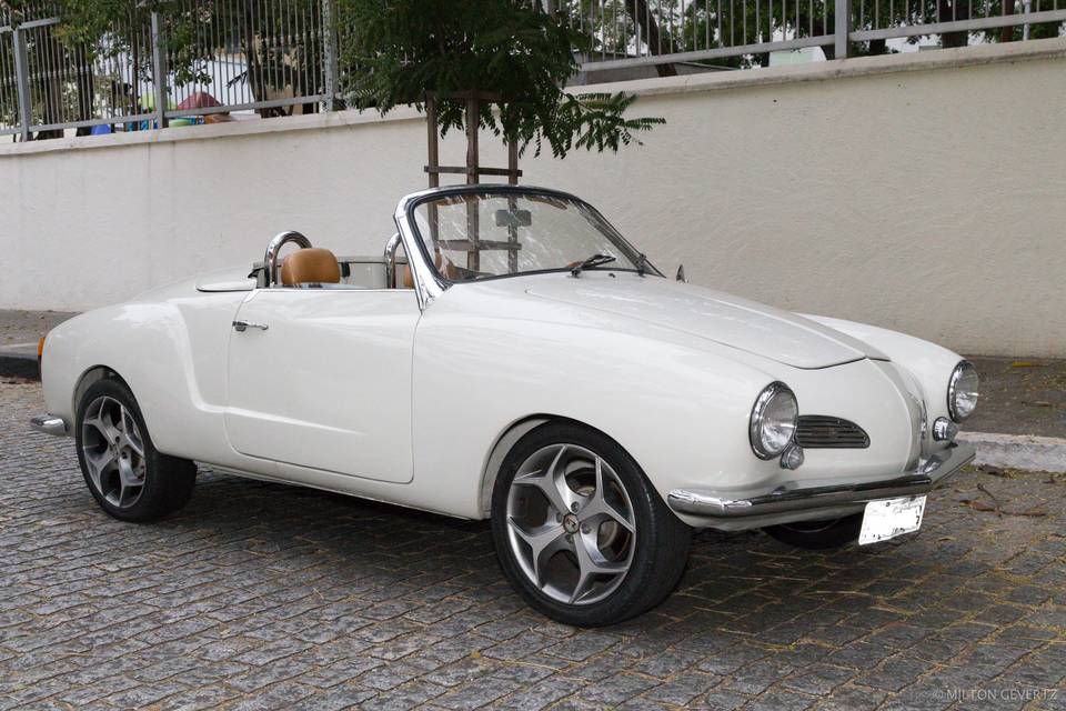 Karmann Ghia Conversível