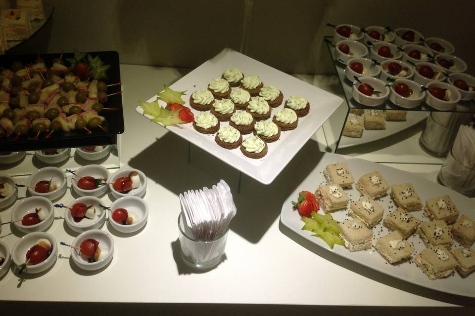 Mesa de canapés