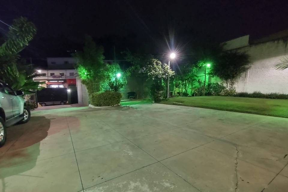 Entrada / Estacionamento
