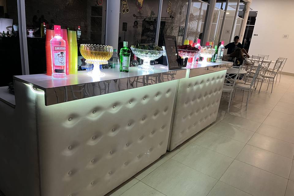Salto Drinks