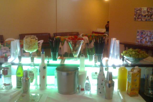 Estrura do bar iluminado