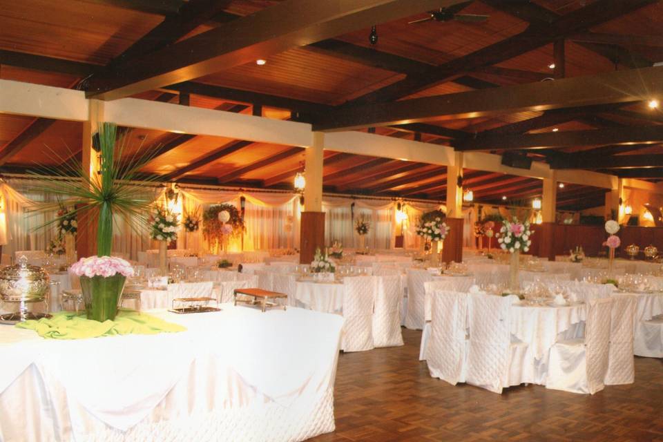 Buffet e Eventos Sanlui