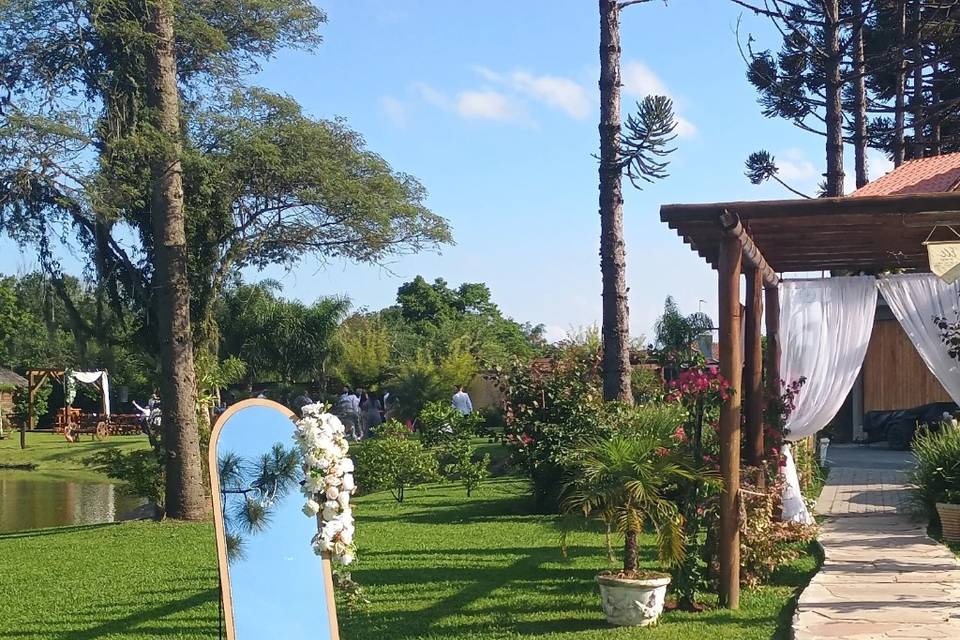 Você sonha, a gente realiza co