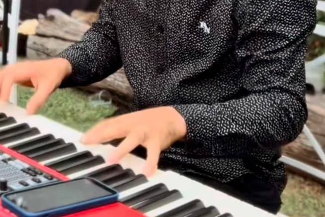 Leo Piano