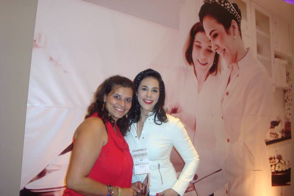 Com Ana Foster