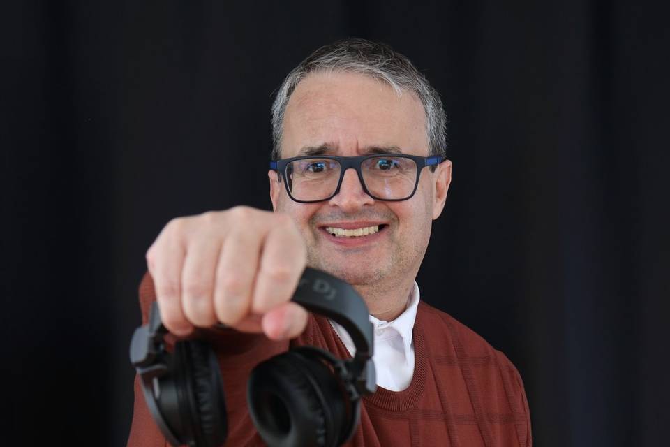 DJ Leonel Knijnik