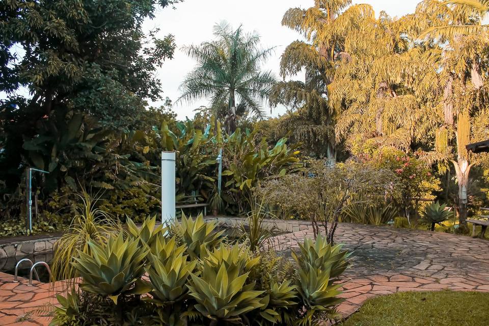 área externa com piscina