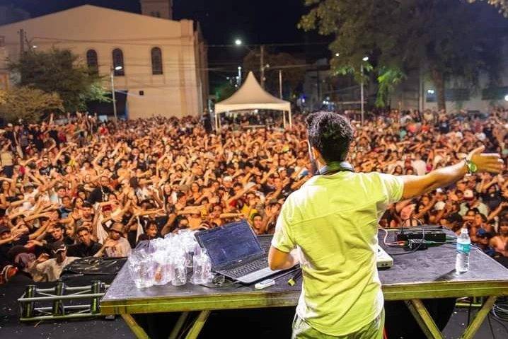 DJ Junior Ferreira