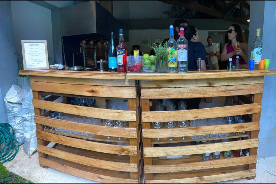 Bar Pallets