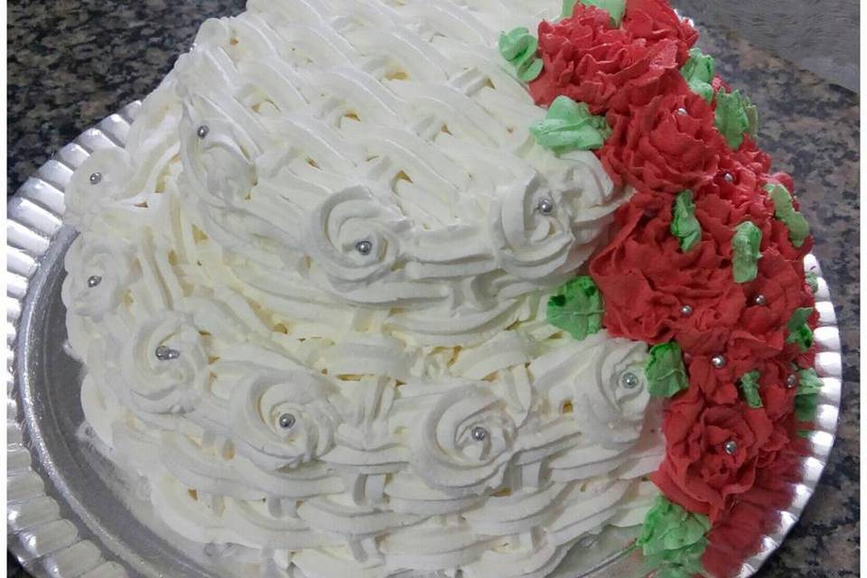 Bolo casamento chantilly