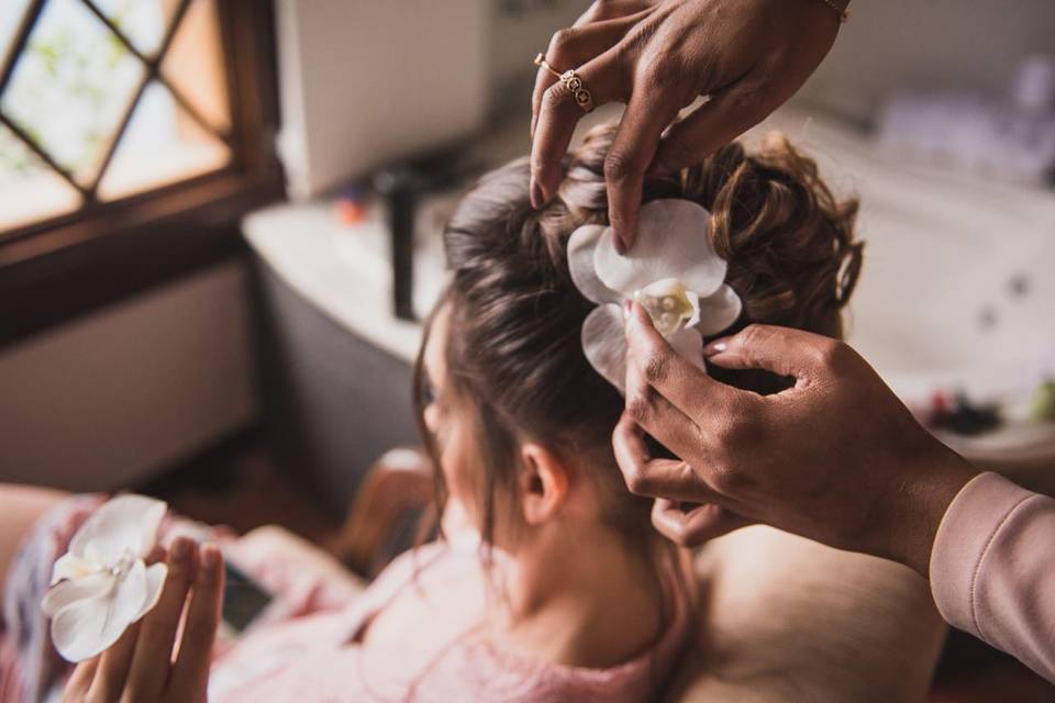 Penteado com flores