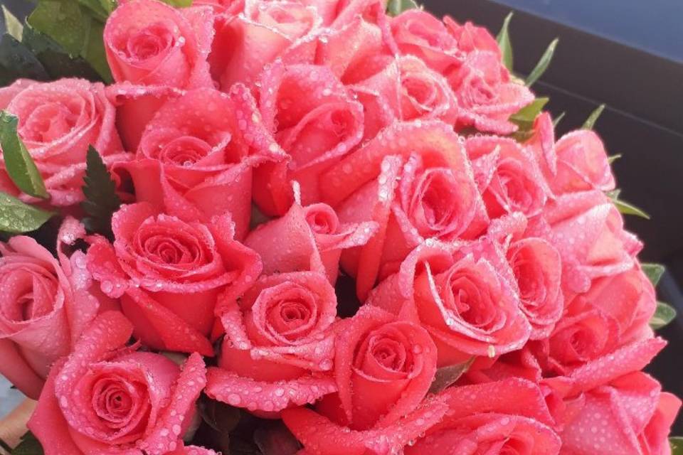 Bouquet de rosas cor salmão