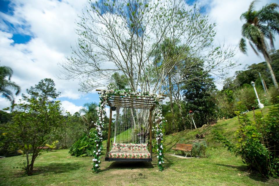 Balanço na natureza