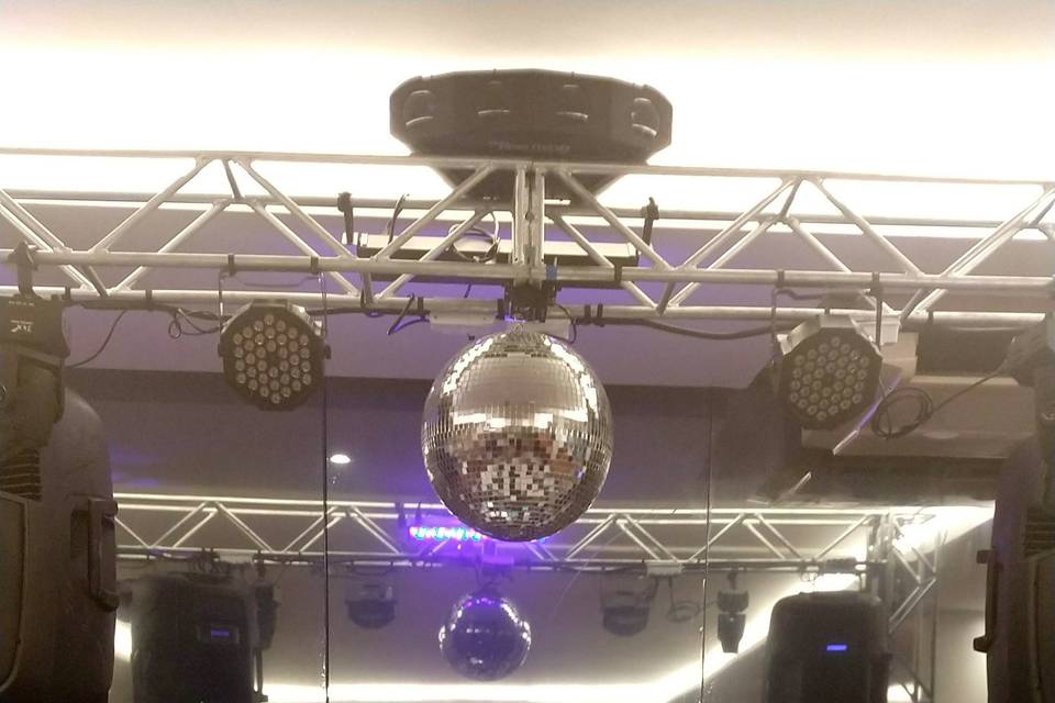 DJ Julio Rasek