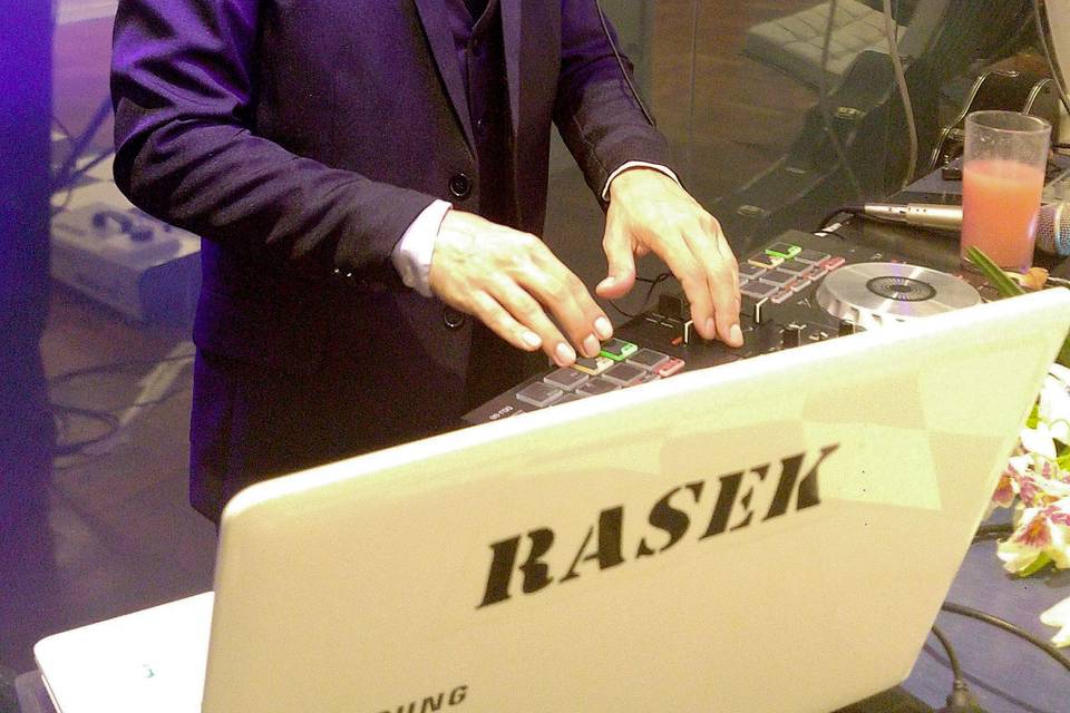 DJ Julio Rasek