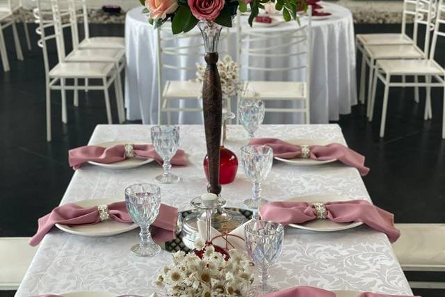 Decoração para mesa dos padrin