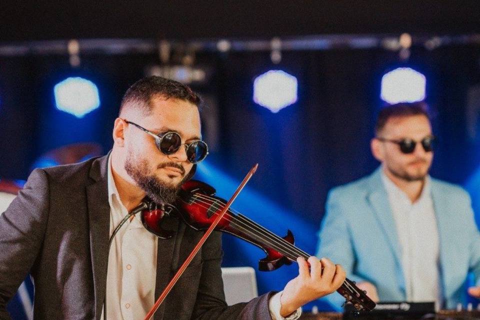 Dj e violino